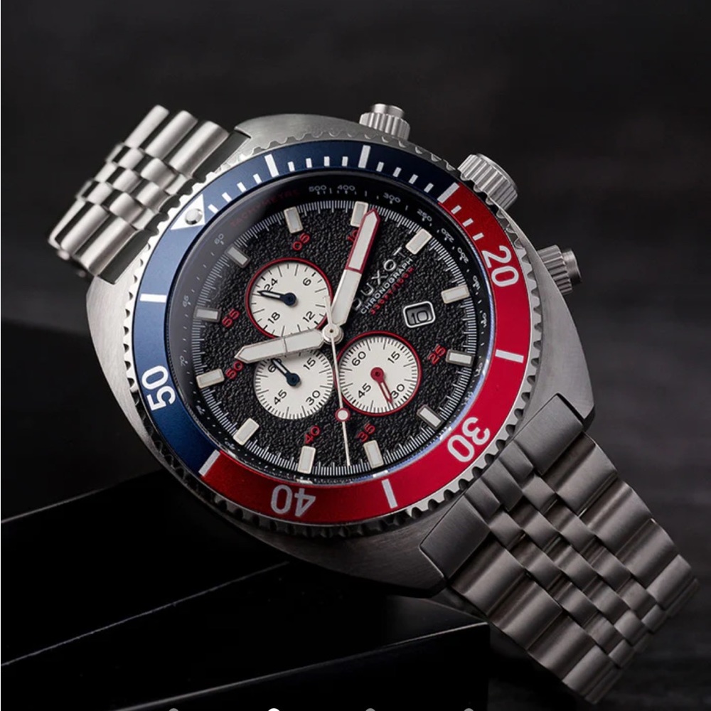 NWT DUXOT TESTUDO CHRONOGRAPH DX-2056-22
EIGHTIES BLUE WATCH